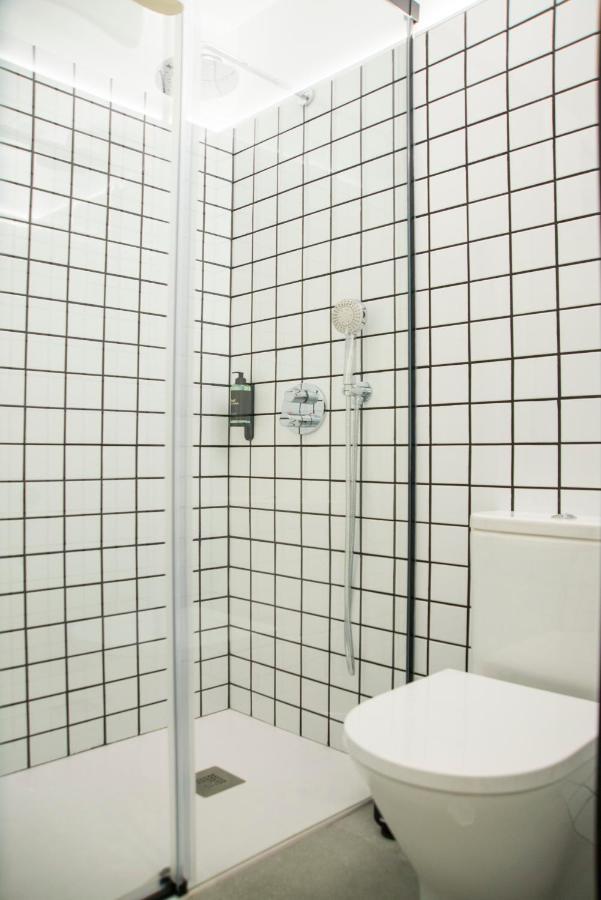 Kalidas Hostel Suites カルダス・デ・レイス エクステリア 写真