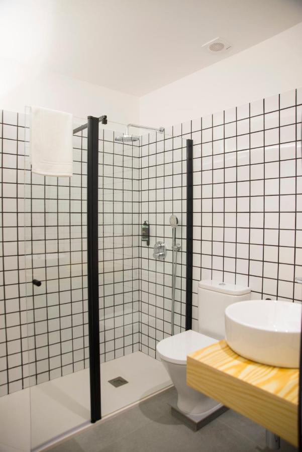 Kalidas Hostel Suites カルダス・デ・レイス エクステリア 写真